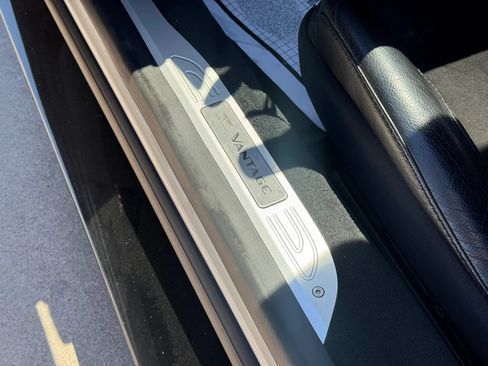 Used 2019 Aston Martin V8 Vantage Coupe RWD image 14