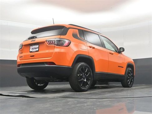 New 2026 Jeep Compass Latitude image 40