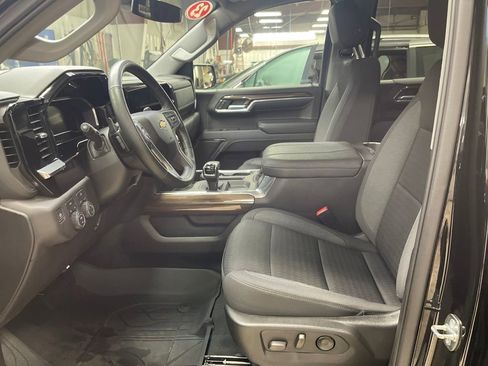 Certified 2023 Chevrolet Silverado 1500 LT image 8