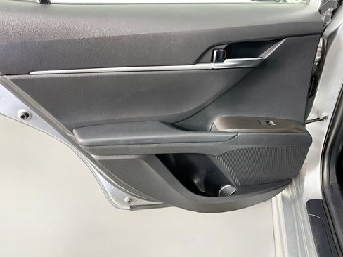 Used 2022 Toyota Camry SE FWD image 26