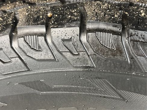 Used 2021 Toyota Tacoma TRD Off-Road image 32