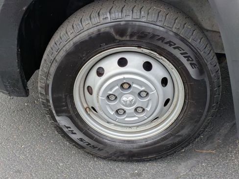 Used 2023 RAM ProMaster 2500 FWD image 30