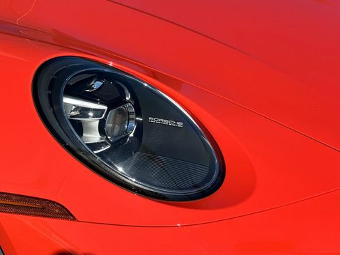 Used 2022 Porsche 911 Carrera S image 40