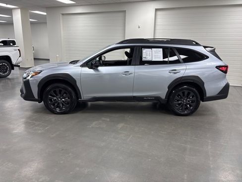 Used 2024 Subaru Outback Onyx Edition image 4