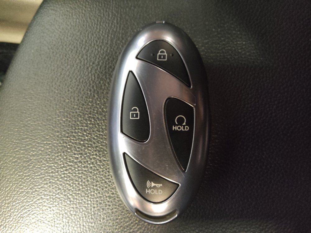 Used 2025 Hyundai Elantra SEL FWD image 32