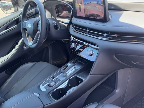 Certified 2026 INFINITI QX60 Luxe w/ Cargo Package image 9