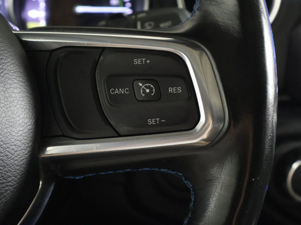 Used 2022 Jeep Wrangler Unlimited Rubicon 4xe w/ Cold Weather Group AWD/4WD image 33