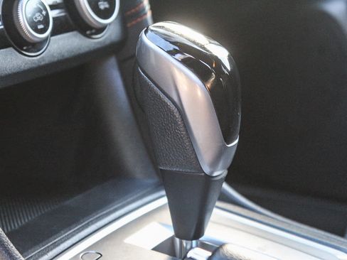 Certified 2022 Subaru Crosstrek 2.0i Premium image 21