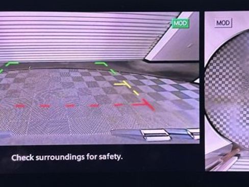 Certified 2025 INFINITI QX60 Luxe w/ Vision Package image 18