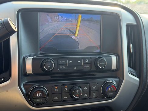 Used 2015 GMC Sierra 1500 SLE w/ SLE Value Package AWD/4WD image 23
