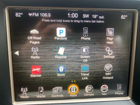 Used 2017 Jeep Grand Cherokee Limited image 17