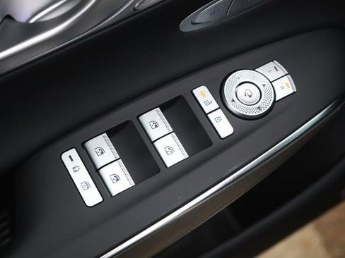 New 2026 Genesis GV70 2.5T Select image 12