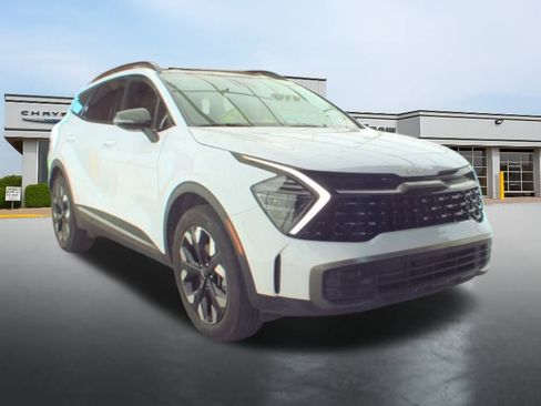 Used 2024 Kia Sportage X-Line w/ X-Line Premium Package image 3