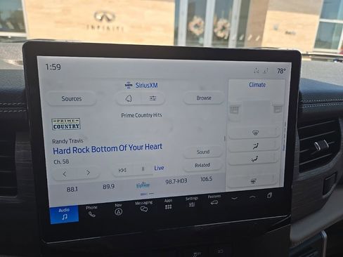 Used 2022 Ford Expedition Limited RWD image 16