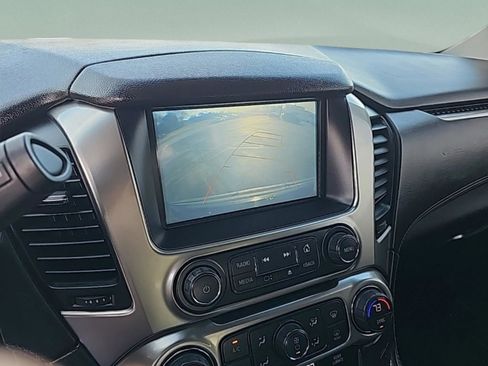 Used 2020 Chevrolet Tahoe LT image 25