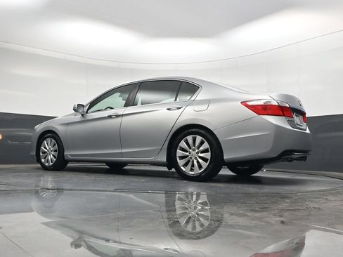 Used 2013 Honda Accord EX image 38