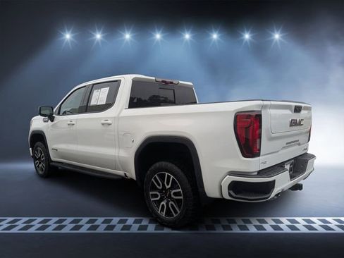 Used 2024 GMC Sierra 1500 AT4 w/ Technology Package image 5