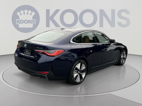 Used 2025 BMW i4 xDrive40i w/ Premium Package AWD/4WD image 7