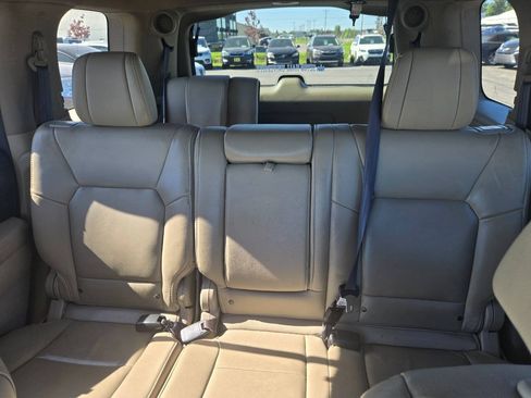 Used 2015 Honda Pilot Touring image 33