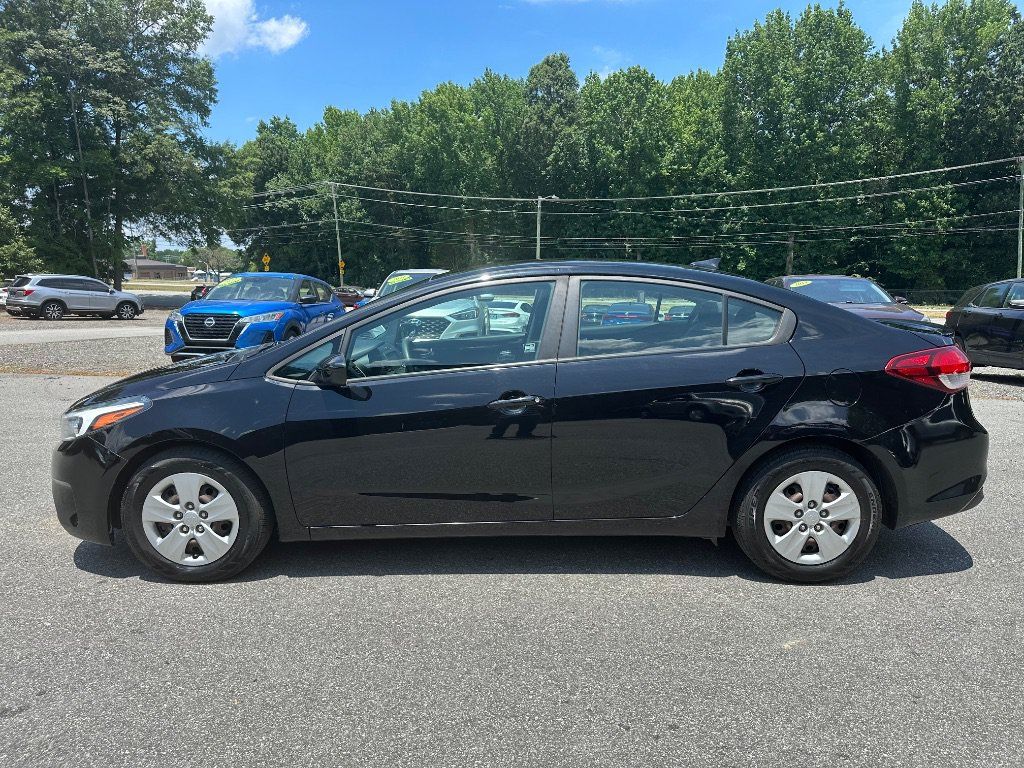 Used 2018 Kia Forte LX w/ LX Popular Package FWD image 4