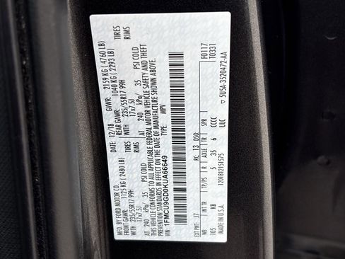 Used 2019 Ford Escape SE image 33