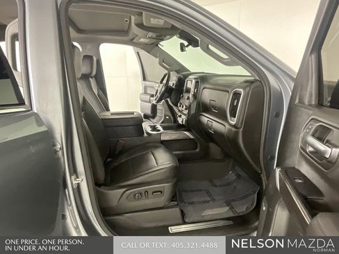 Used 2019 Chevrolet Silverado 1500 LTZ w/ LTZ Premium Package AWD/4WD image 15
