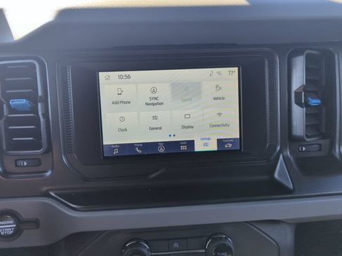 Certified 2023 Ford Bronco Black Diamond AWD/4WD image 39
