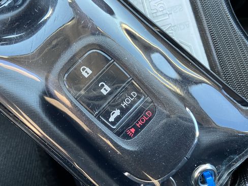 Used 2025 Honda Civic LX image 38