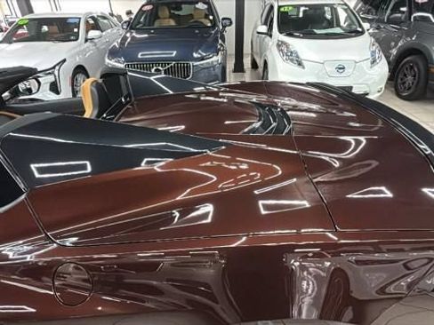 Used 2022 Chevrolet Corvette Stingray Preferred Conv w/ Battery Protection Package RWD image 10