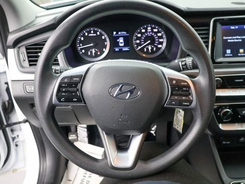 Used 2019 Hyundai Sonata SE image 14