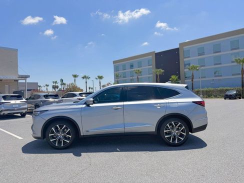 Certified 2024 Acura MDX FWD w/ Technology Package image 17