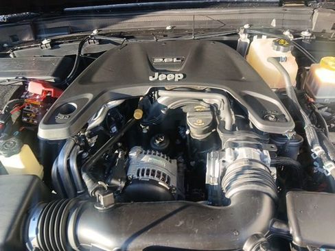 Used 2020 Jeep Gladiator Sport w/ Quick Order Package 24S image 50