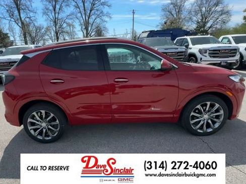 New 2026 Buick Encore GX Avenir w/ Avenir Convenience Package FWD image 9