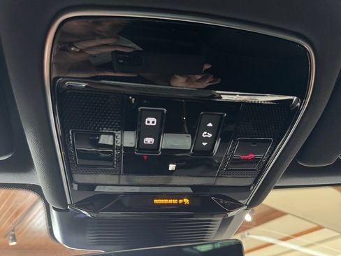 New 2025 Land Rover Range Rover Sport Dynamic SE AWD/4WD image 21
