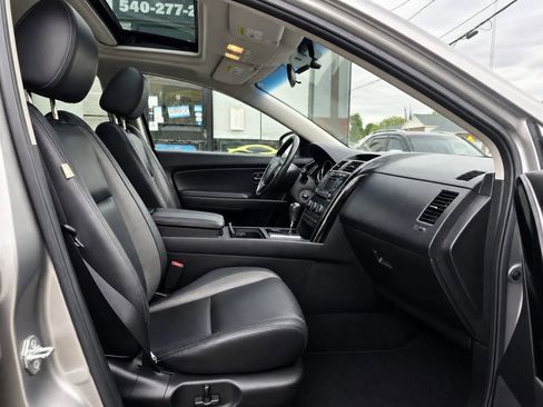Used 2012 MAZDA CX-9 Touring w/ Moonroof & Bose Audio Pkg AWD/4WD image 13