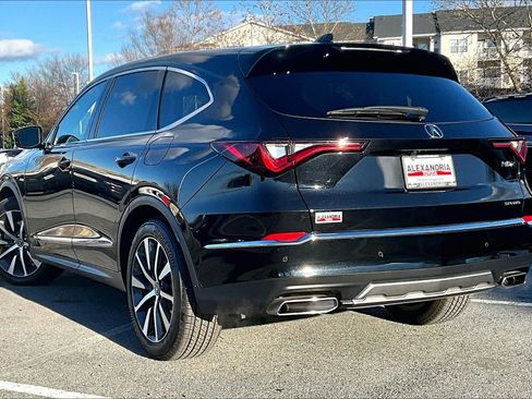 Used 2025 Acura MDX SH-AWD w/ Technology Package image 11