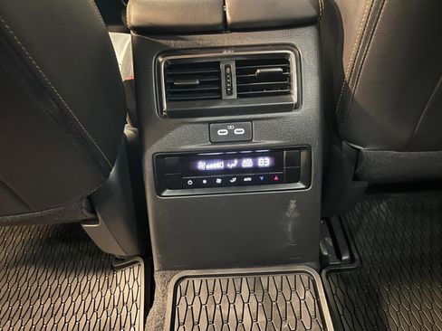 Used 2025 MAZDA CX-90 Plug-In Hybrid w/Premium Sport image 33