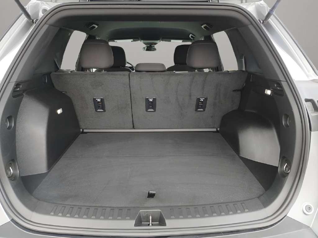 Used 2026 Chevrolet Equinox LT AWD/4WD image 11