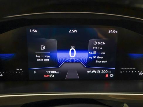 Used 2024 Volkswagen Tiguan Wolfsburg Edition FWD image 27