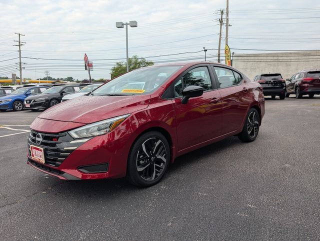 New 2025 Nissan Versa SR w/ Trunk Package FWD image 5