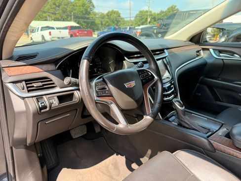 Used 2019 Cadillac XTS Luxury FWD image 12