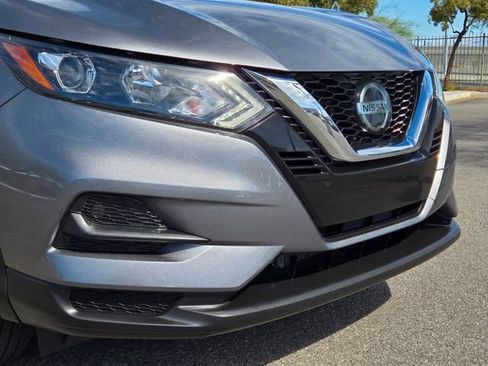 Used 2022 Nissan Rogue Sport S AWD/4WD image 2