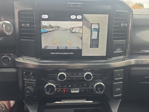 Certified 2025 Ford F350 Lariat w/ Black Appearance Package image 19