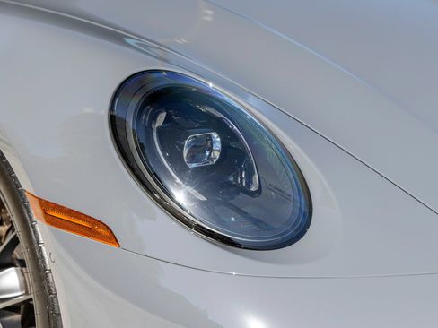 Certified 2025 Porsche 911 Carrera GTS RWD image 15