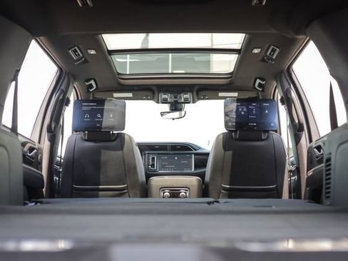 Used 2021 GMC Yukon XL Denali w/ Denali Premium Package AWD/4WD image 69