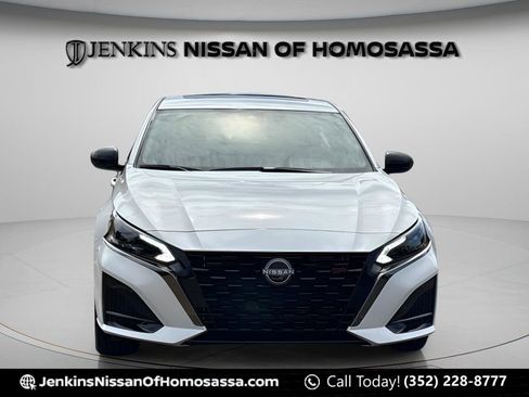 New 2025 Nissan Altima 2.5 SR w/ SR Premium Package image 10