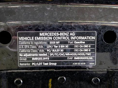Used 2025 Mercedes-Benz GLB 250 image 23