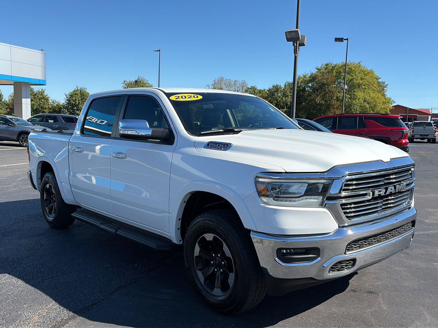 Used 2020 RAM 1500 Laramie AWD/4WD image 7