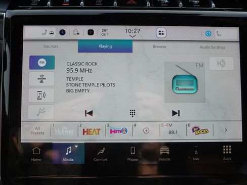 Certified 2024 Jeep Grand Cherokee L Summit w/ High Altitude Package image 32