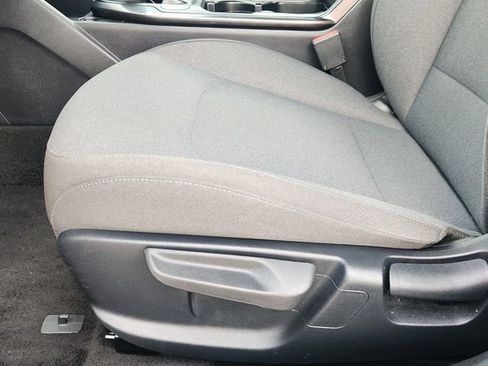 Used 2025 Kia K4 LXS image 23